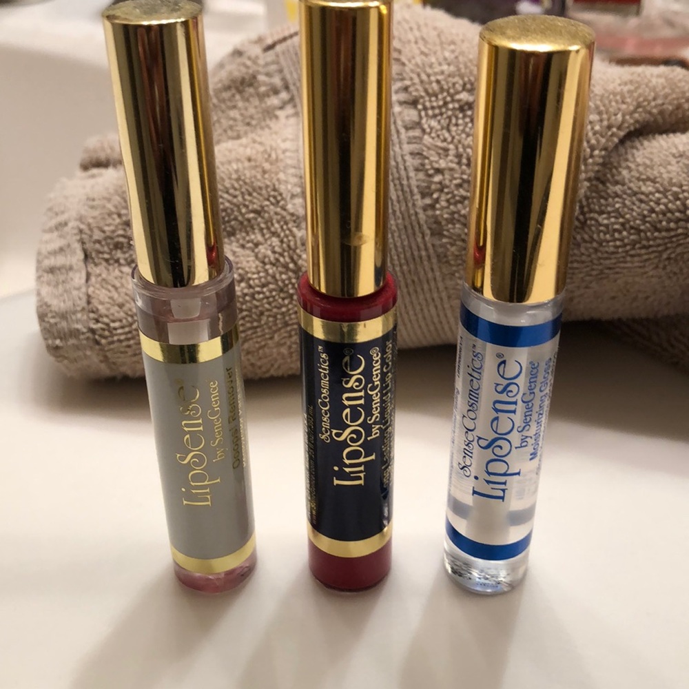 LipSense liquid lip color and gloss and remover